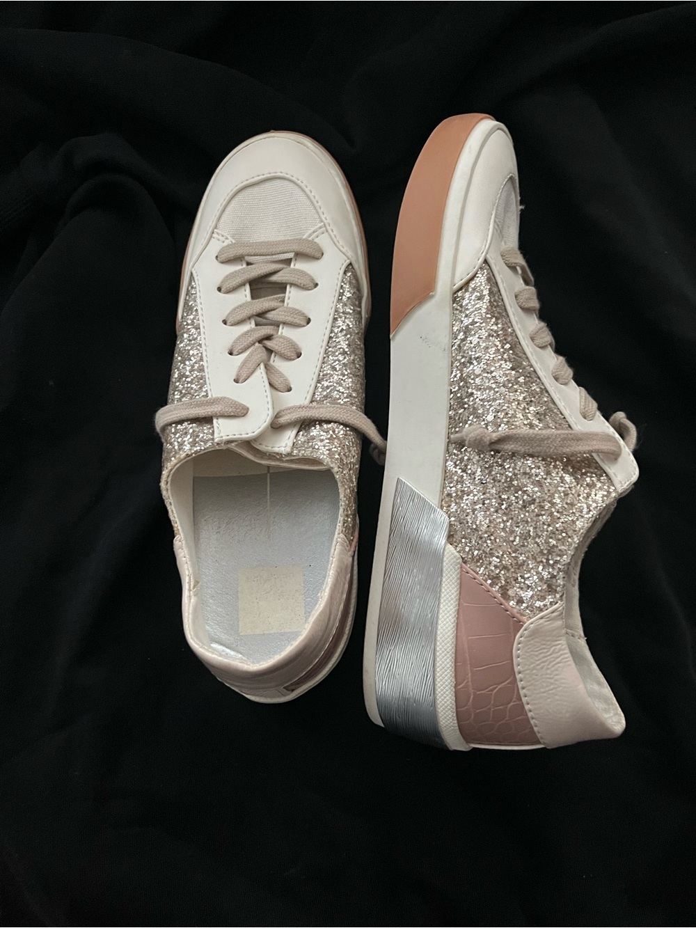 Women’s Glitter sneakers brand new